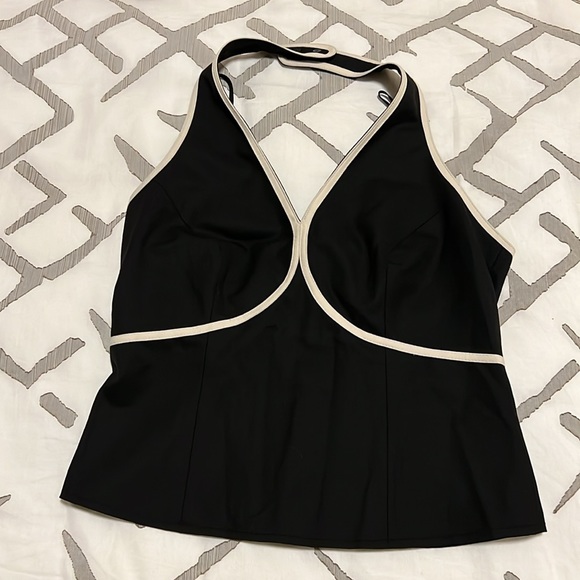 SOLD Gorgeous The Limited Skirt and Halter Top Set - NWT - Picture 7 of 9